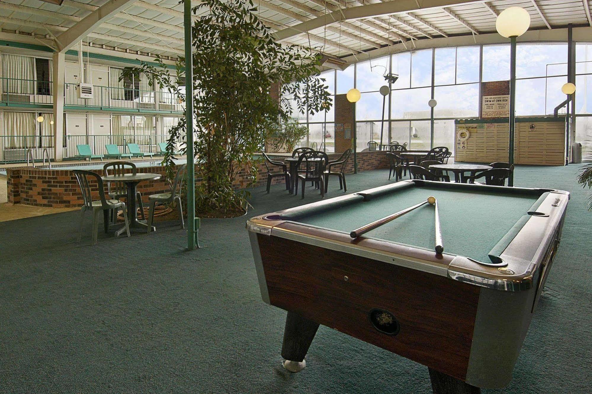 Knights Inn 랜툴 시설 사진